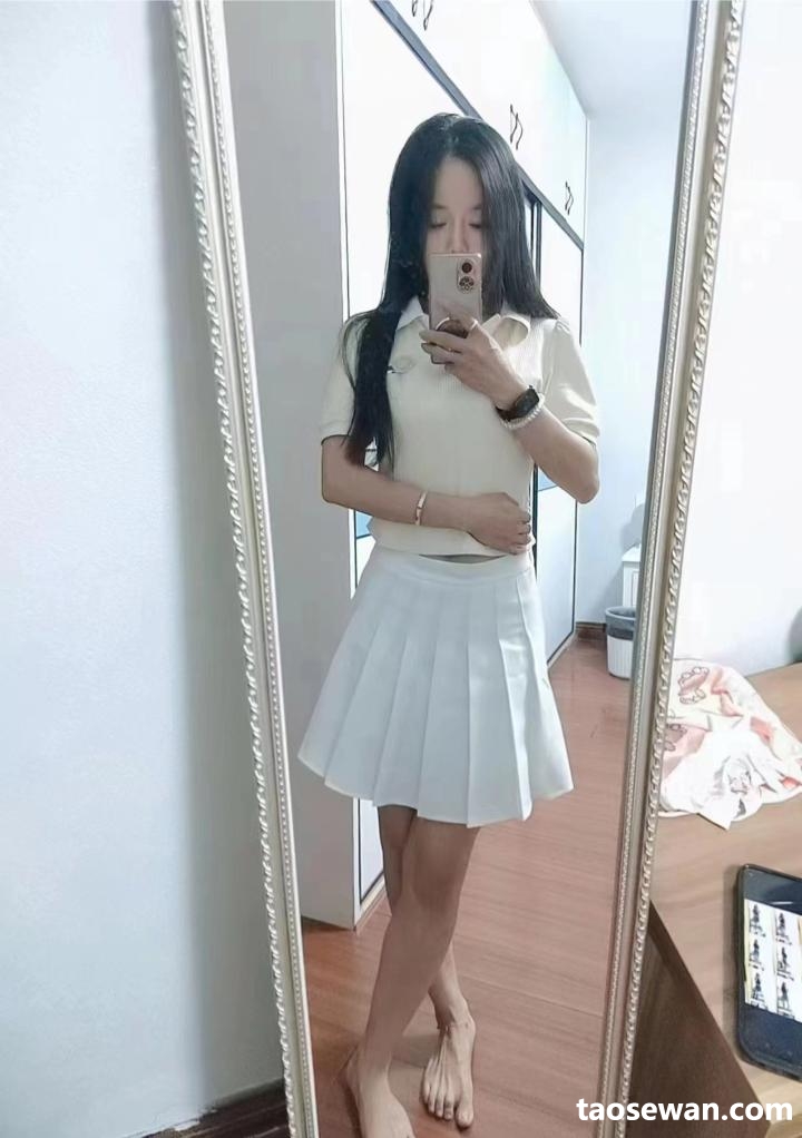 144709mecy0cnecndg2pdc.jpg