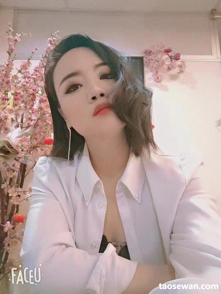 154432wjlbc8q1pqz1jy3c.jpg