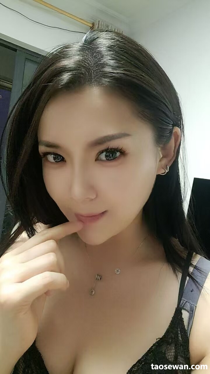172920w9mfonml1phmzyjn.jpg