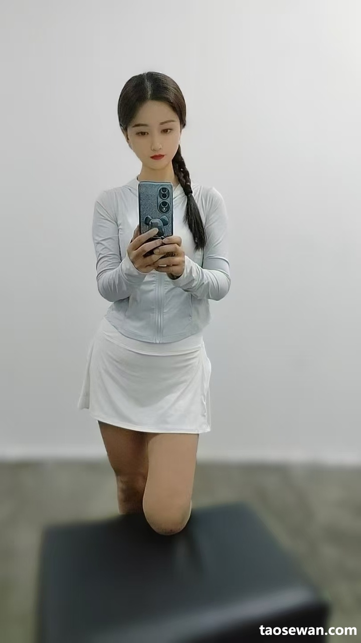 164700qwn0rzn6s0b6xljj.jpg