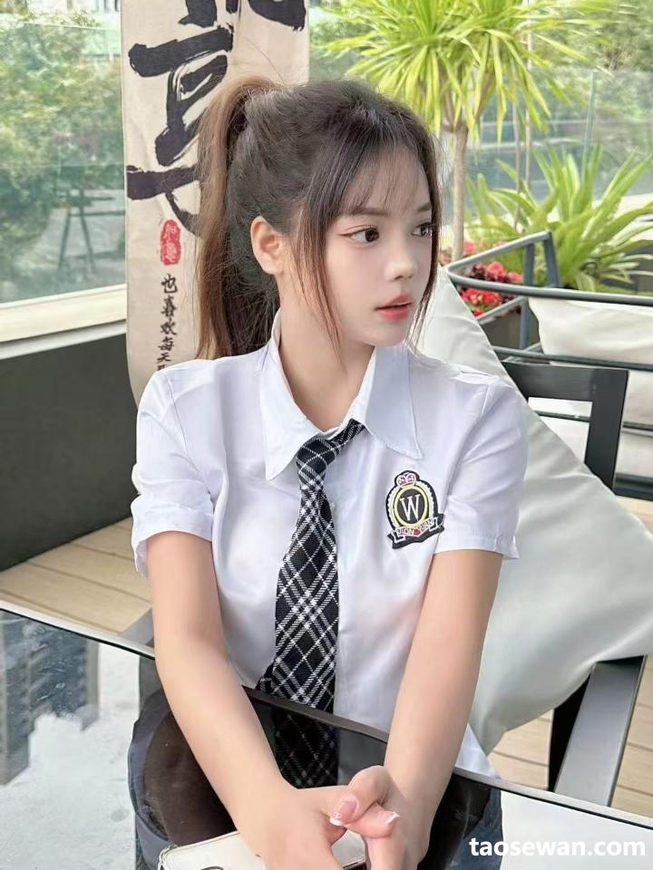014237l2y2ihd62it28nq3.jpg
