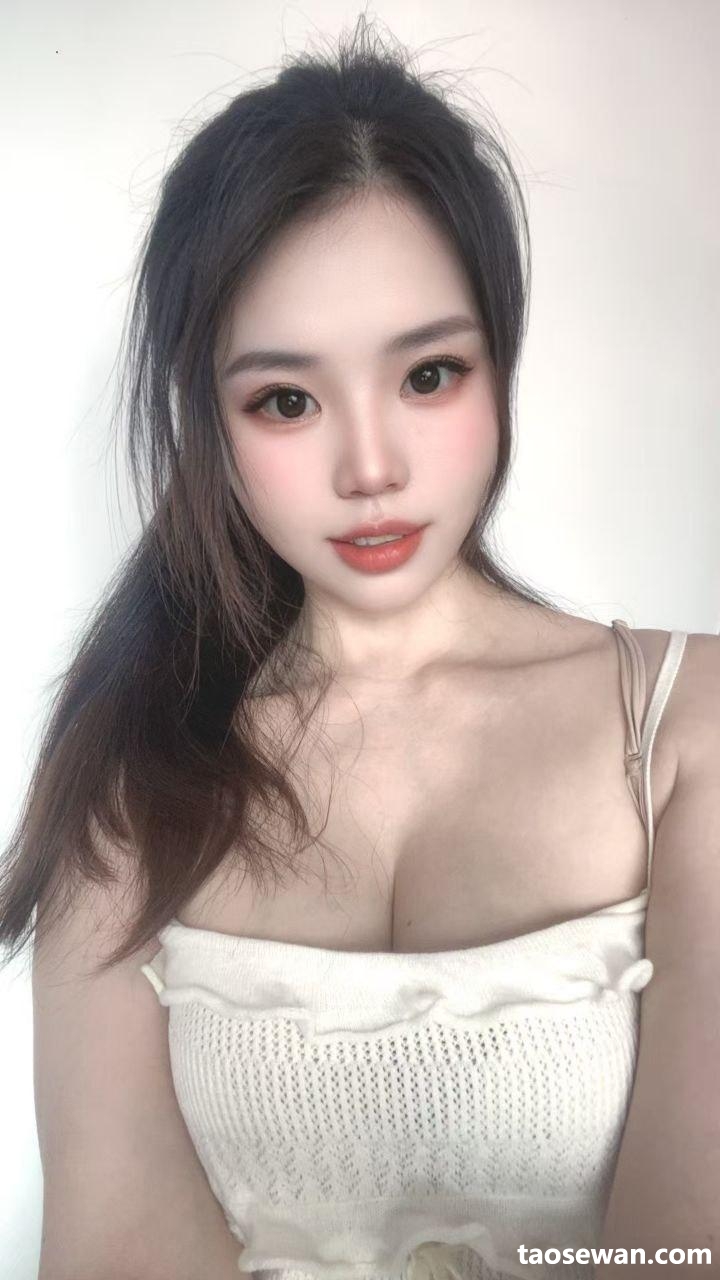 [旧古仔路] 悦然22号按摩师米娜 WhatsApp: 017-369 5112