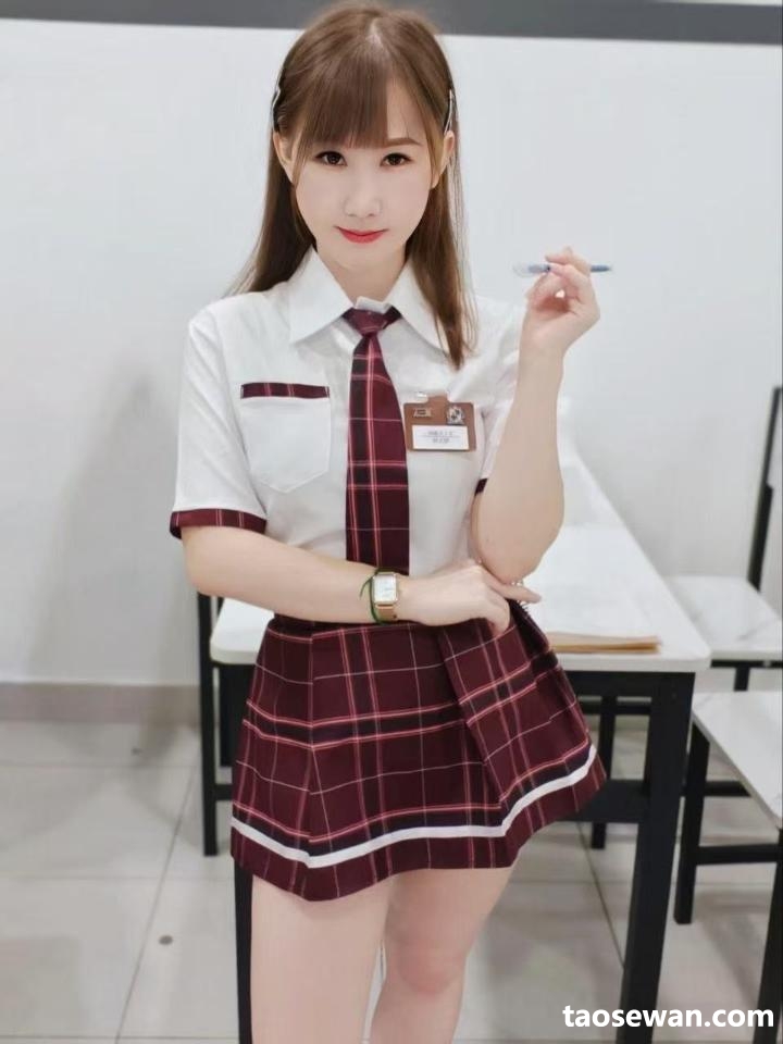 225855xwi6ldwetgt72itt.jpg