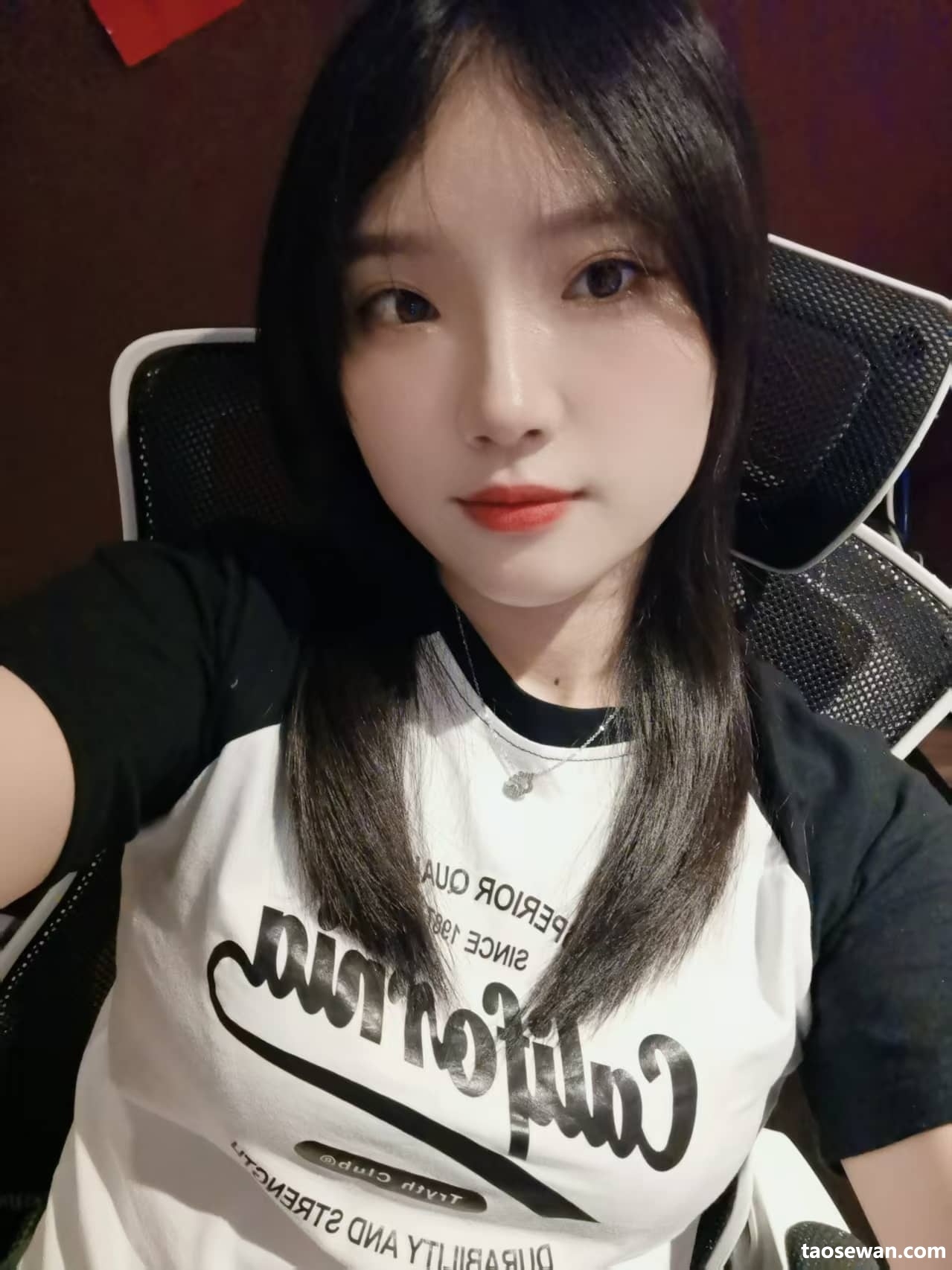 174251h1gibpk1i1nosg6i.jpg