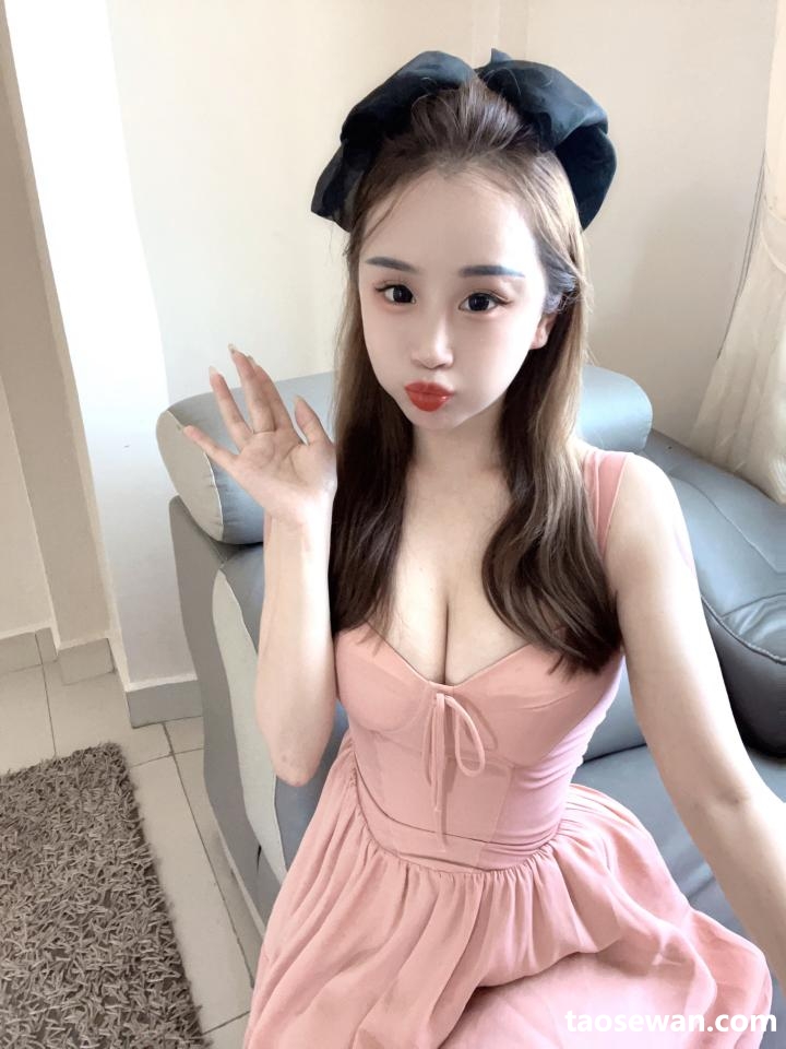 021016ig7nn7ewmkwrng4n.jpg